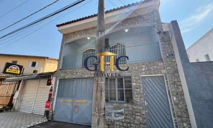VENDO SOBRADO NO RECANTO CIDADE NOVA - SALTO DE PIRAPORA/SP
Área Construída: 120,50 m² / Área Terre