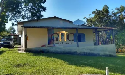 CHÁCARA NO PORTAL DE PIRAPORA - SALTO DE PIRAPORA/SP
Área Terreno: 5.000m² / Área construída: 140m²