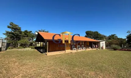 Chácara / sítio com 4 quartos à venda na Rua Sebastião Leite De Andrade, 985, Condomínio Arco Íris, Salto de Pirapora