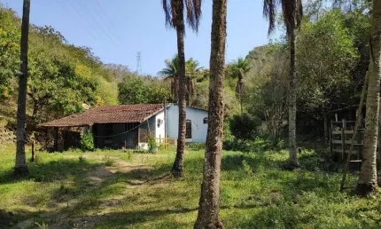 Sítio para Venda em Itaboraí, Picos, 2 dormitórios, 2 banheiros