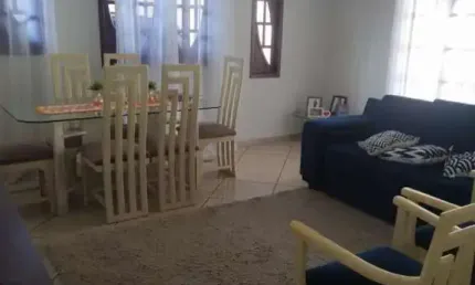Casa para Venda em Itaboraí, Joaquim de Oliveira, 3 dormitórios, 1 suíte, 2 banheiros, 2 vagas