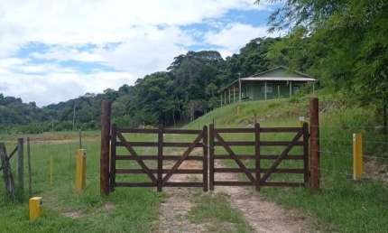 Sítio para Venda em Cachoeiras de Macacu, São José da Boa Morte