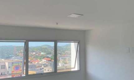 Sala Comercial para Venda em Itaboraí, Centro, 1 banheiro