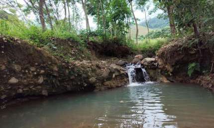 Chácara / sítio à venda na Estrada de Sambaetiba, Centro (Sambaetiba), Itaboraí