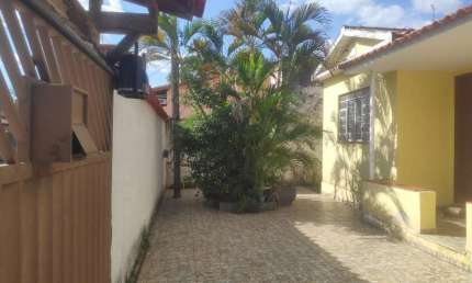 Casa para Venda em Itaboraí, Outeiro das Pedras, 3 dormitórios, 1 suíte, 1 banheiro, 2 vagas