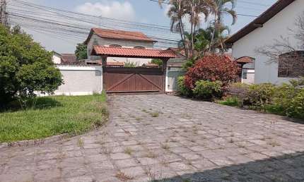 Casa para Locação em Itaboraí, Rio Várzea, 3 dormitórios, 1 suíte, 3 banheiros, 2 vagas