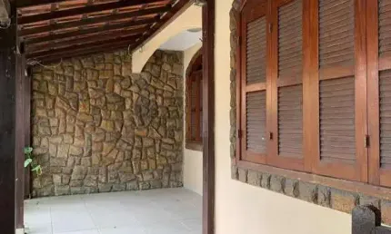 Casa em condomínio para venda em itaboraí, rio várzea, 3 dormitórios, 2 banheiros, 2 vagas