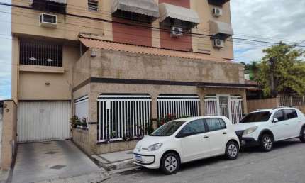 Apartamento para Venda em São Gonçalo, Centro, 3 dormitórios, 1 suíte, 2 banheiros, 1 vaga