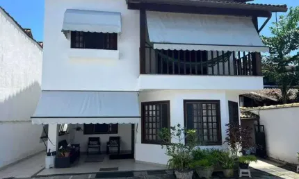Casa em Condomínio - Duplex / Residencial / Vargem Grande