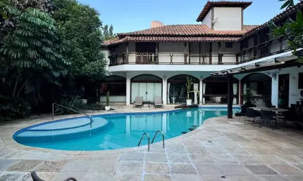 EXCLUSIVIDADE NO ITANHANGÁ – MANSÃO DOS SONHOS COM VISTA PARA A PEDRA DA GÁVEA ️
