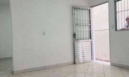 Casa para alugar por R$ 1.471,82/mês - Vila Colorado - Suzano/SP