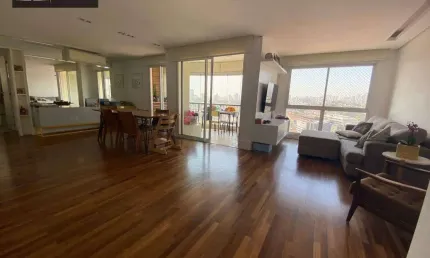 Apartamento 115 m² Área útil 2 Dorms (1 Suíte) 3 Vagas