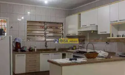 Sobrado com 2 dormitórios, quintal com churrasqueira e 2 vagas – 176 m² –  vila marchi, são bernardo do campo