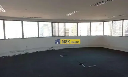Sala comercial com 1 sala para alugar na Rua Tiradentes, Santa Terezinha, São Bernardo do Campo