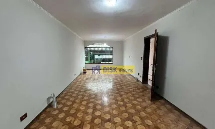Sobrado amplo com 3 dormitórios, suíte e quintal com churrasqueira – 220 m² – vila gonçalves, são bernardo do campo