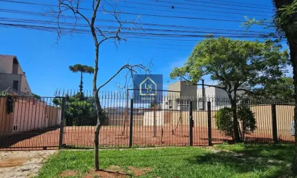 Terreno à venda! São 1.000 m² por R$ 2.100.000 no bairro Jardim Social em Curitiba/PR
