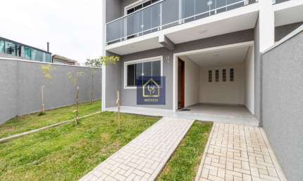 Sobrado com 3 dormitórios à venda. São 87,00 m² por R$ 695.000 no bairro Alto Boqueirão em Curitiba/PR
