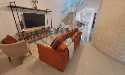 Casa com 5 quartos à venda na Vila Diva, São Paulo 