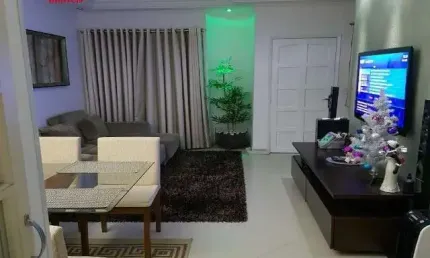 Casa em condomínio fechado com 3 quartos à venda na Vila Formosa, São Paulo  por R$ 850.000
