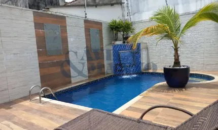 Casa de Luxo na Mooca: 3 quartos, 3 suítes, 6 banheiros e 4 vagas - São Paulo-SP - 223m²