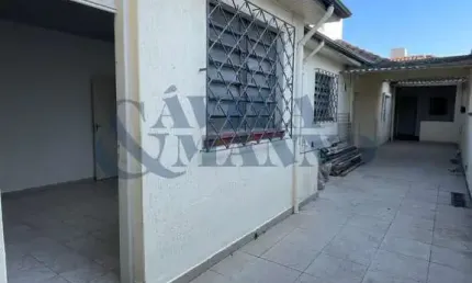 Casa térrea a venda em São Paulo-SP, Mooca: 3 quartos, 1 sala, 2 banheiros, 4 vagas de garagem, 140m² de área