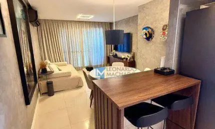 Apartamento com 2 dormitórios à venda, 70 m² por R$ 750.000 - Guararapes - Fortaleza/CE