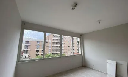 Apartamento à venda em Rio de Janeiro, Maracanã, com 2 quartos, com 75 m²