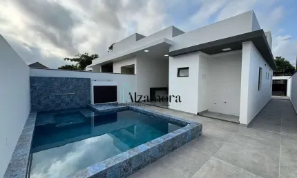 Linda casa com piscina perto da praia em Itanhaém/SP