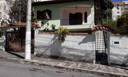 Casa para Venda em São Gonçalo, Centro, 2 dormitórios, 2 banheiros, 2 vagas