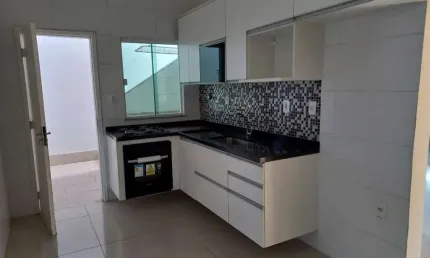 Casa Plana para Venda em São Gonçalo, Gradim, 3 dormitórios, 2 banheiros, 2 vagas