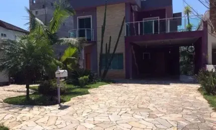 Casa a venda no Condomínio Aruã com 4 dormitórios/ 02 suítes/ 6 vagas Lagos ll- Mogi da Cruzes