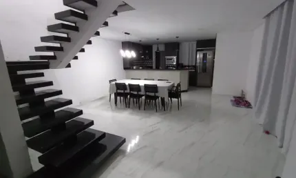 LINDO SOBRADO COM SUÍTE E CLOSET NO RESIDENCIAL COLINAS MOGI DAS CRUZES