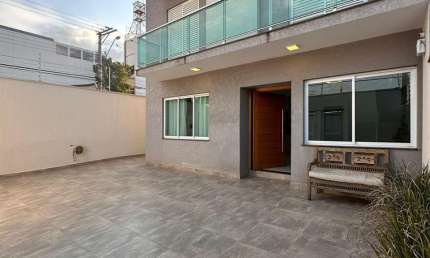 Casa à Venda – 3 Suítes, 147 m² – Jardim São Pedro, Mogi das Cruzes/SP