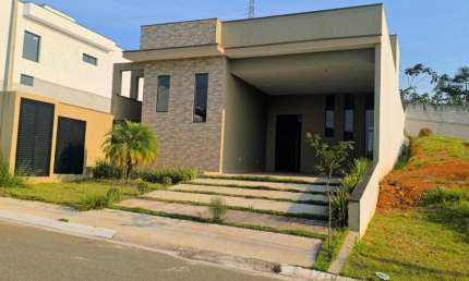 Casa Térrea à Venda em Condomínio Fechado – Residencial Veneza I – Mogi das Cruzes Valor: R$ 1.199.900,00