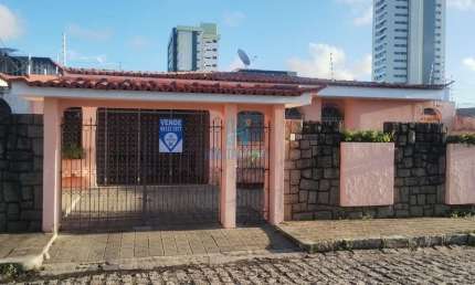 Casa com 3 quartos à venda na Desembargador Adauto Maia, 1091, Lagoa Nova, Natal por R$ 499.000