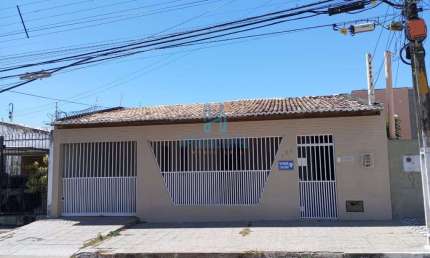 Casa com 3 quartos à venda na Alverca, 139, Nordeste, Natal por R$ 345.000