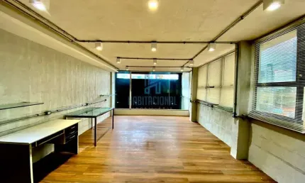 Sala comercial com 1 sala para alugar na Ângelo Varela, 1133, Tirol, Natal por R$ 6.700