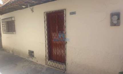 Casa com 1 quarto para alugar na dos Paianazes,, 1528, Alecrim, Natal por R$ 680