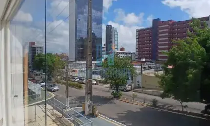 Sala comercial à venda na Raimundo Chaves, 1584, Candelária, Natal por R$ 180.000