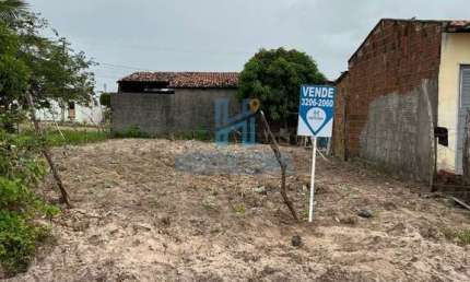 Terreno à venda na Pitombeira, 263, Pitombeira, Vera Cruz por R$ 13.500