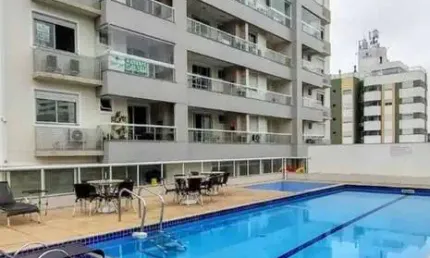 Lindo apartamento de 02 dormitórios no Cond.Balneário dos Corais