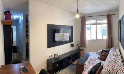Apartamento de 02 dormitórios em excelente localização no Kobrasol