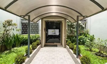 Oportunidade imperdível: apartamento totalmente reformado no kobrasol!