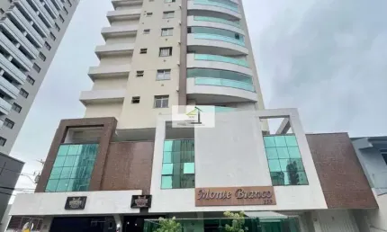 Apartamento 2 suítes, sacada com churrasqueira, e garagem no kobrasol – excelente localização