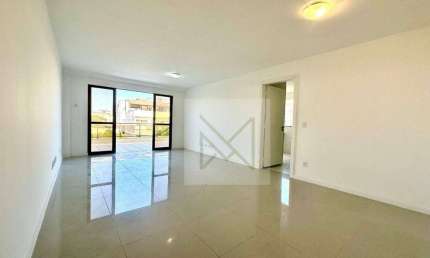 COBERTURA LINEAR À VENDA NO RECREIO DOS BANDEIRANTES