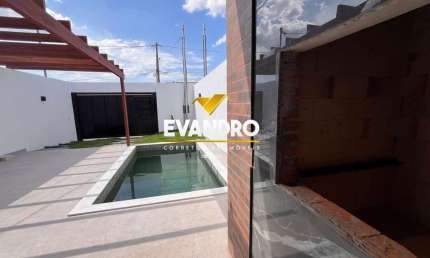 Casa para Venda em Cuiabá, Jardim Universitário, 3 dormitórios, 1 suíte, 2 banheiros, 2 vagas