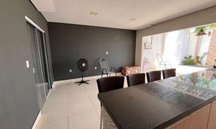 Casa em Condomínio para Venda em Cuiabá, Jardim Imperial, 3 dormitórios, 1 suíte, 2 banheiros, 2 vagas