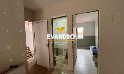 Casa em Condomínio para Venda em Cuiabá, Jardim Imperial, 2 dormitórios, 1 suíte, 2 banheiros, 2 vagas