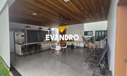Casa para Venda em Cuiabá, Santa Cruz, 2 dormitórios, 1 suíte, 3 banheiros, 3 vagas