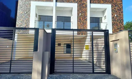 Casa com 3 quartos à venda na Rua Quinze de Novembro, Vila Nova, Joinville